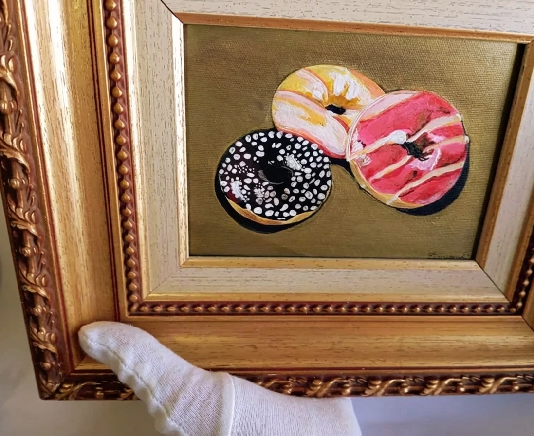 MEMORIES - A Doçura Subversiva da Forma